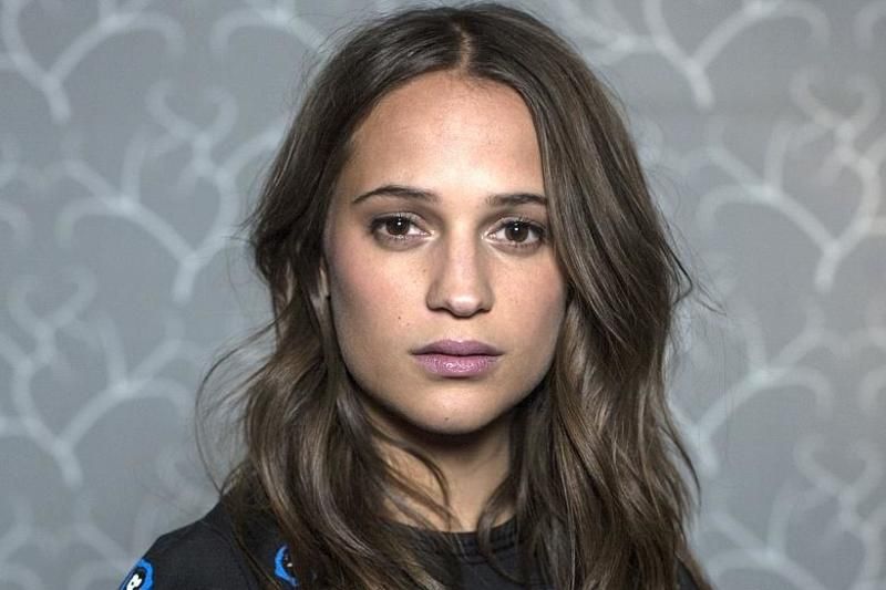 Alicia Vikander Plastic Surgery and Body Measurements