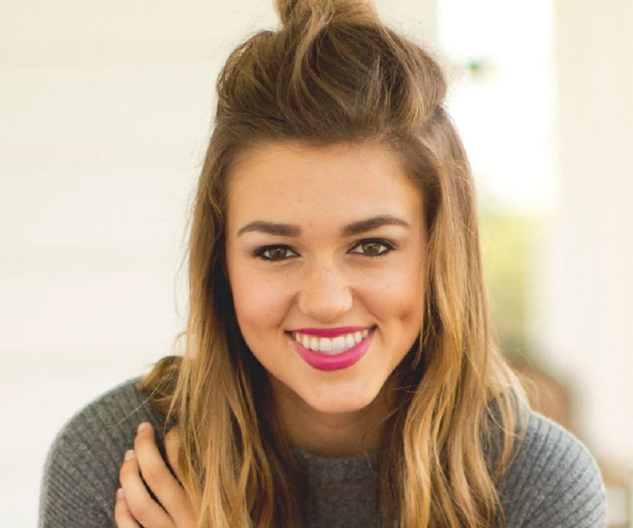 Sadie Robertson Plastic Surgery Face