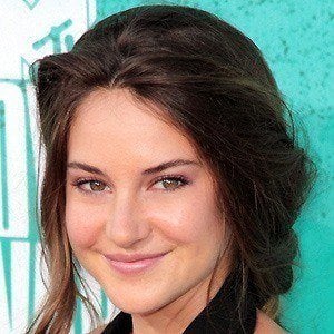 Shailene Woodley Cosmetic Surgery Face